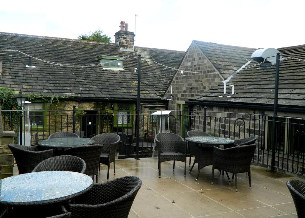 The Black Horse Inn Brighouse Exterior foto