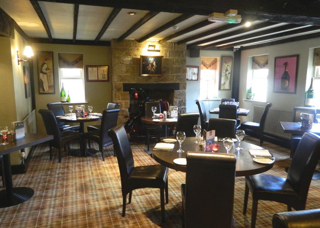 The Black Horse Inn Brighouse Exterior foto