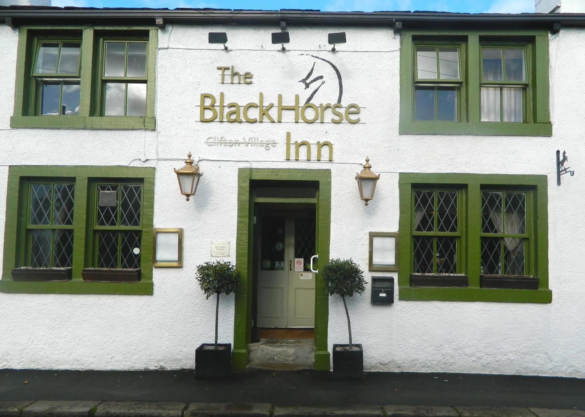 The Black Horse Inn Brighouse Exterior foto