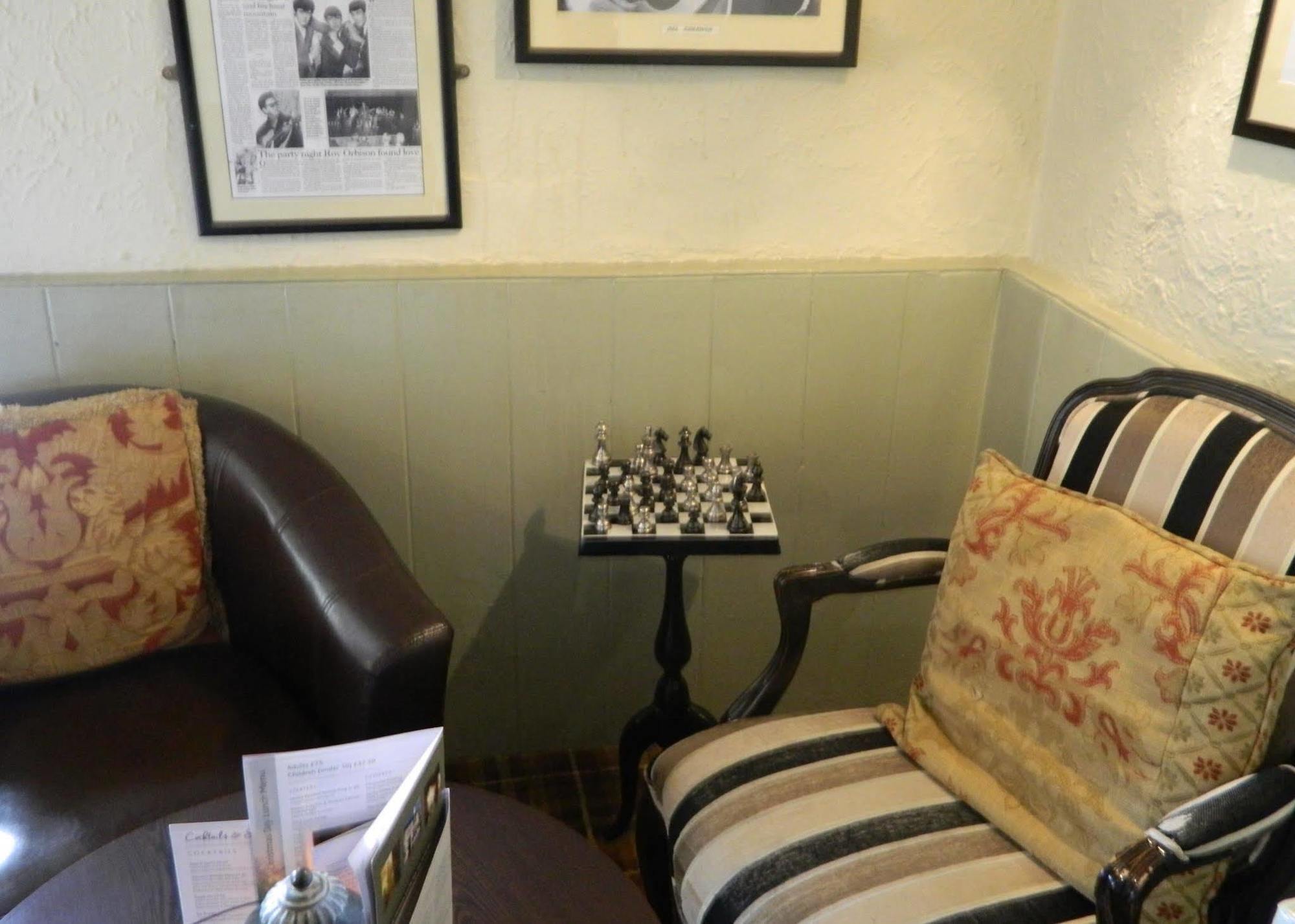 The Black Horse Inn Brighouse Exterior foto
