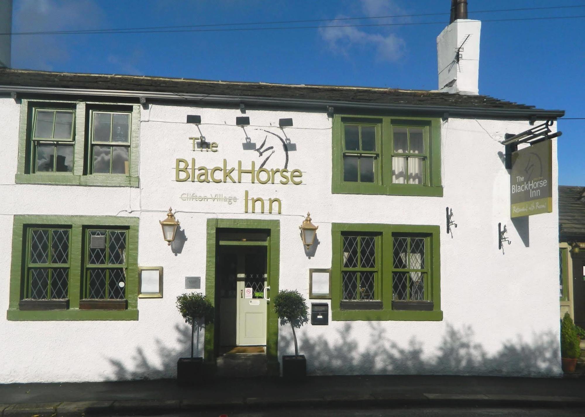The Black Horse Inn Brighouse Exterior foto